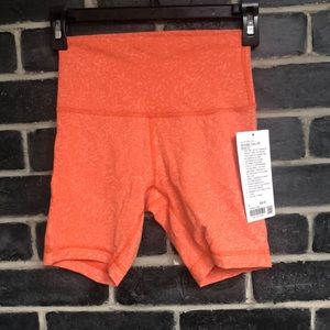 Lululemon Wunder Train HR Short 6”